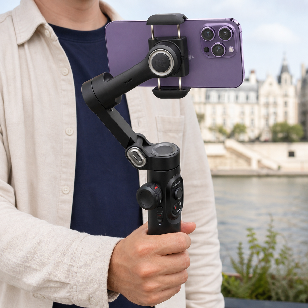 Phone mounted on a handheld stabiliser